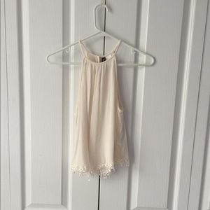 Tank top with lace trim